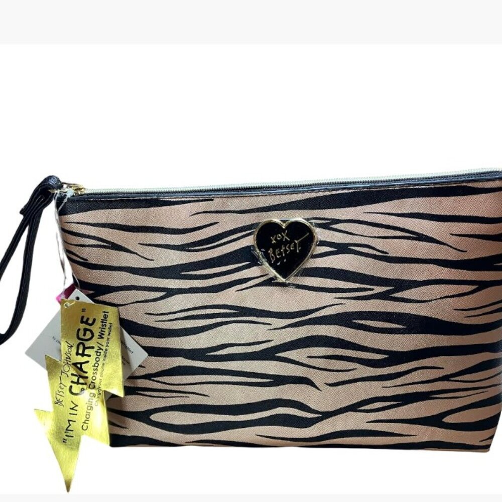 Betsey Johnson T-Bottom Pouch and Charging Crossbody Wristlet, Micro USB Cable - Picture 2 of 11